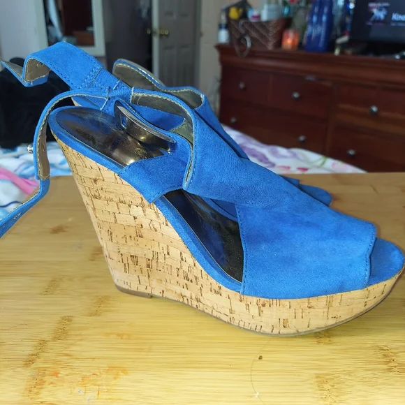 Blue corks pump wedges - Picture 4 of 5